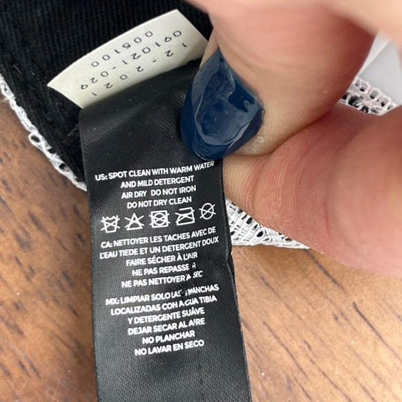 University of Kentucky Wildcats SnapBack Mesh Trucker Hat Cap College Basketball - Picture 7 of 9